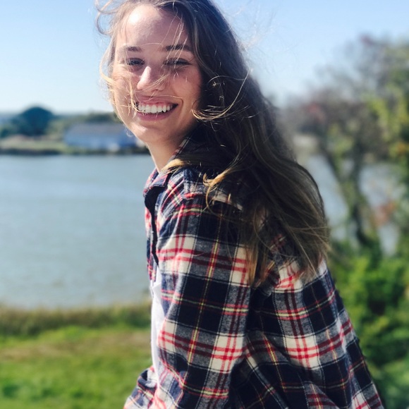 Meet your Posher, Susie - Picture 1 of 1